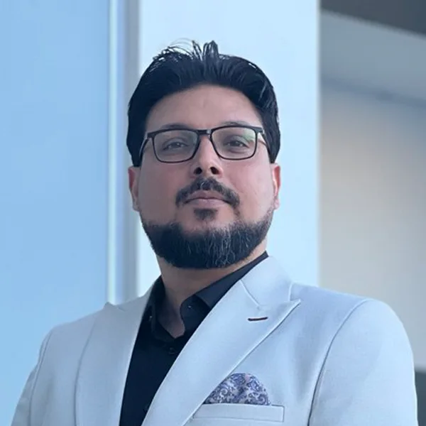 Hashim Ahmed El Asfour, Founder of ND Store – New Damietta vape shop
